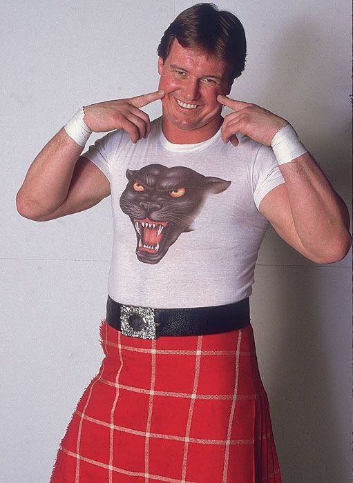 Cool homage to the GOAT on the Mic @R_Roddy_Piper in @CMPunk’s new shirt. #RowdyRoddyPiper #CMPunk