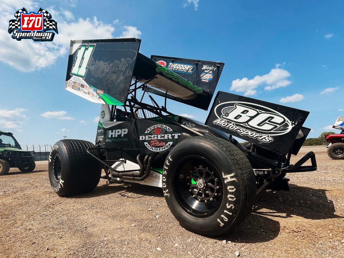 i70_speedway's tweet photo. The pits are filling up! 🤩

Hot Laps @ 6:30PM
Racing to follow 🏁
🎟️ https://t.co/KDInXU4vZW

📢 First 200 guests through the front gate will receive a FREE I-70 Microfiber Towel! 🎁

#POWRiDouble
#FathersDayWeekend https://t.co/9V8Z2MdC3I
