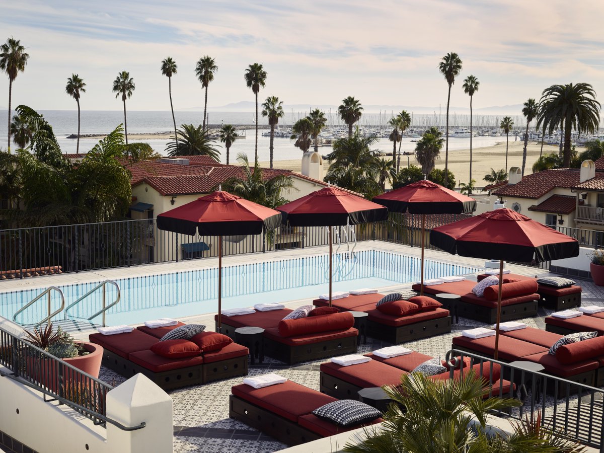 preferredhotels's tweet photo. Going, going gone! This weekend is your last chance to use your I Prefer loyalty points to bid on incredible experiences such as a fantastic wine experience at the incredible @Hotel___CA. Discover more: https://t.co/0ClVIhdWDl #ThePreferredLife #IPreferRewards #TravelTips https://t.co/xeBnMIpvZG