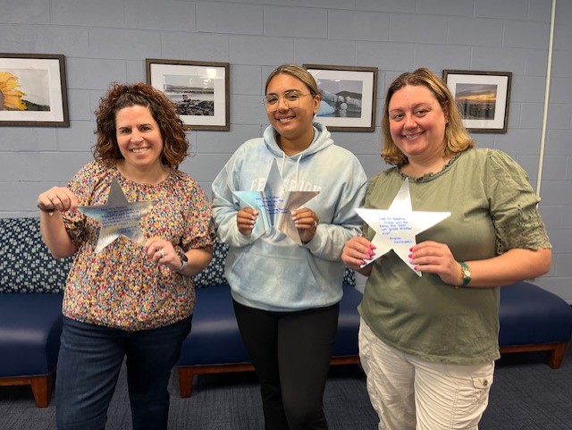 REFinfo's tweet image. More stars!!!
The fantastic teachers from Fernbrook who received stars this week!