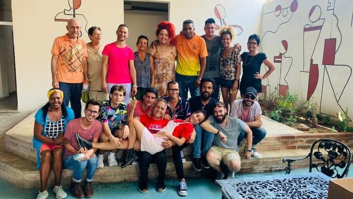 🎉🎂
«¡Cuán grande riqueza es, el ser hijo de buen padre!» 

😎 <a href="/AhsCiegoDeAvila/">AHS Ciego de Avila</a> felicita a todos los padres en su día, en especial a aquellos jóvenes creadores que asumen este rol, incluso aunque no los acompañe el vínculo de sangre.

 #CiegodeÁvila #LatirAvileño #Cuba