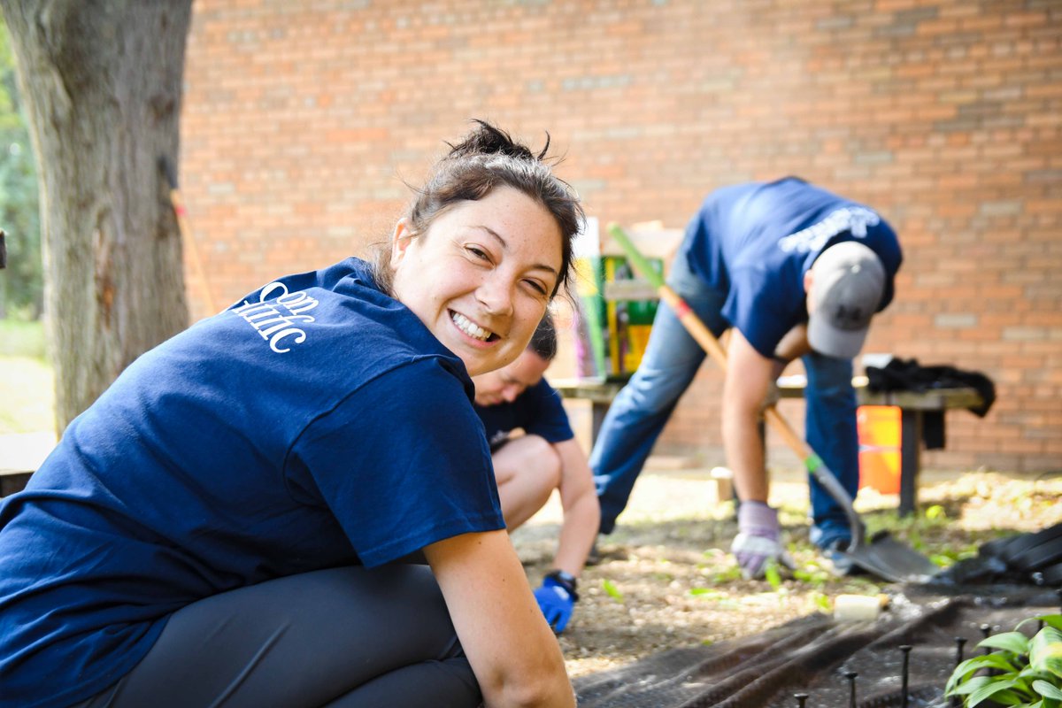 During their Week of Caring, volunteers from <a href="/bostonsci/">Boston Scientific</a> gathered to sort and organize donated shoes, work in heritage gardens, and revitalize indoor and outdoor spaces!  Thank you for supporting our friends at Gibbs Farm, <a href="/HallieQBrownCtr/">Hallie Q. Brown Community Center</a>, <a href="/180DegreesMN/">180 Degrees MN</a>, and <a href="/goodinthehoodMN/">Good in the 'Hood</a>!