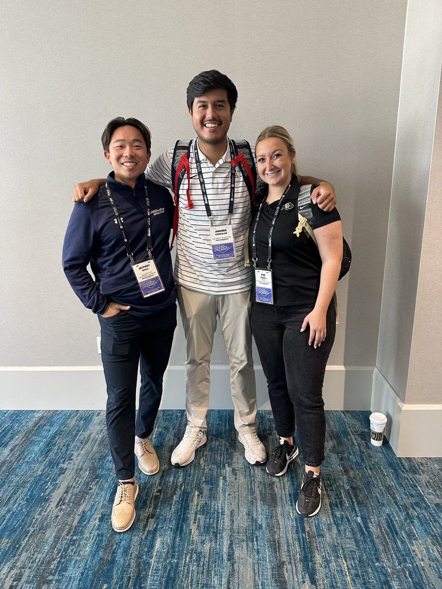 thezoegasell's tweet image. Thankful for @uw_ial relationships that will last a lifetime! 

A fun week at @NACMANews hanging out &amp;amp; learning (even more) with these two! 

#IALFam 💜