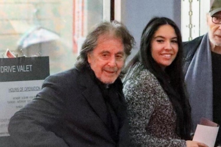 Al Pacino 83 yaşında 4. kez baba oldu. Çocuğun isminin 'Roman' olduğu öğrenildi.