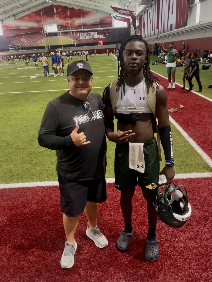 kartrell1's tweet photo. Had great day at South Carolina 7on7 tournament! @Dowell_Loggains @togray14 @Coach_Caulder @CoachIseman63 @CoachSBeamer https://t.co/9qZM9TzUKK