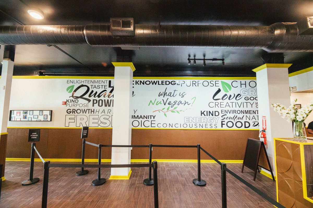 Happy Friday! All of our locations Monday – Saturday from 12PM – 8PM and Sundays from 12PM – 7PM. See y'all then!
#nuvegancafe #ilovenuvegan #vegansoulfood #howarduniversity #rvavegan #dcvegan #mdvegan #baltimorevegan #veganmacandcheese #veganchicken #veganfoodie #veganfood