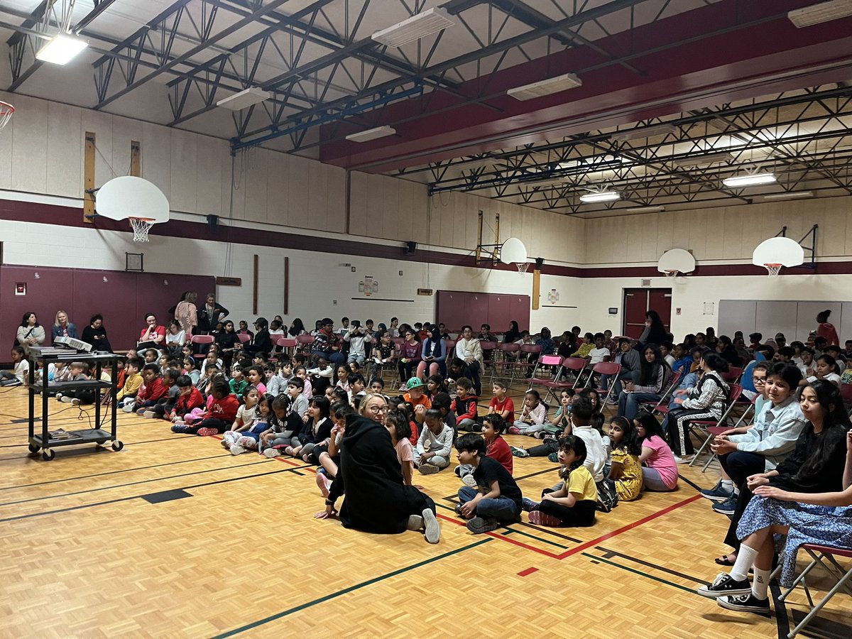 Military Trail Public School tweet media