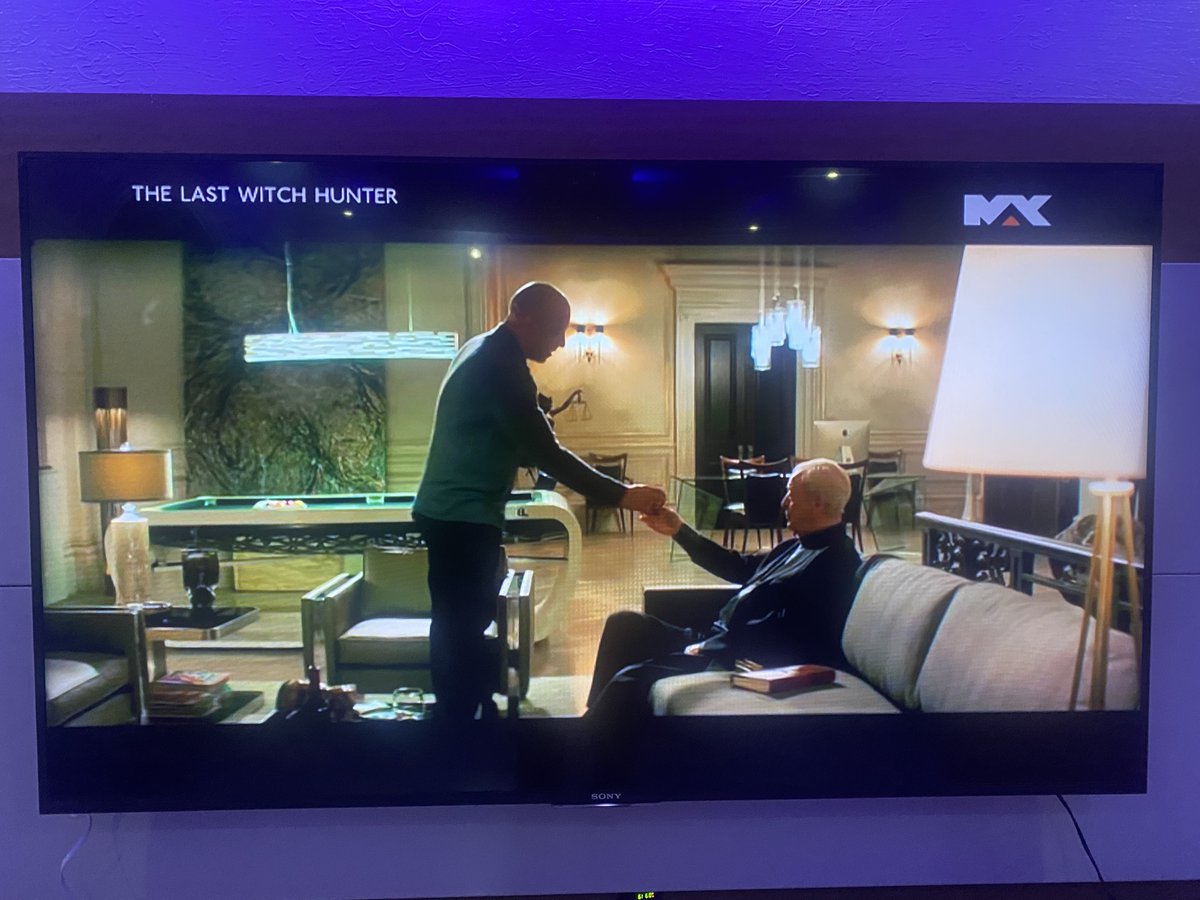 Showing live presently on #FreeviewNG📡. 

@mbcmax @mbc2 

Never a dull moment with us, we got you fully loaded for the weekend 🤗