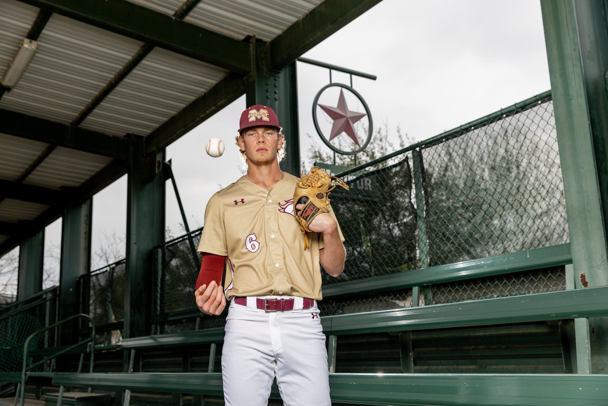 VYPE Houston (@vypehouston) on Twitter photo VYPE HOU Public School ⚾️ Player Of The Year Fan Poll Presented By <a href="/SunAndSkiSports/">Sun & Ski Sports</a>! Voting closes Fri. June 23rd at 11:59 pm
Nominees
<a href="/Andrewhilton31/">Andrew Hilton</a>
<a href="/Charlie_A32/">Charlie Atkinson</a>
@samuelsoto_17
<a href="/kendallgeorge0/">Kendall George</a>
<a href="/JJKennett/">JJ</a>
<a href="/JackMckernan6/">Jack McKernan</a>
<a href="/martinez_jace27/">Jace Martinez</a>
AND MORE!!
VOTE:vype.com/Texas/Houston/… VYPE HOU Public School ⚾️ Player Of The Year Fan Poll Presented By <a href="/SunAndSkiSports/">Sun & Ski Sports</a>! Voting closes Fri. June 23rd at 11:59 pm
Nominees
<a href="/Andrewhilton31/">Andrew Hilton</a>
<a href="/Charlie_A32/">Charlie Atkinson</a>
@samuelsoto_17
<a href="/kendallgeorge0/">Kendall George</a>
<a href="/JJKennett/">JJ</a>
<a href="/JackMckernan6/">Jack McKernan</a>
<a href="/martinez_jace27/">Jace Martinez</a>
AND MORE!!
VOTE:vype.com/Texas/Houston/…