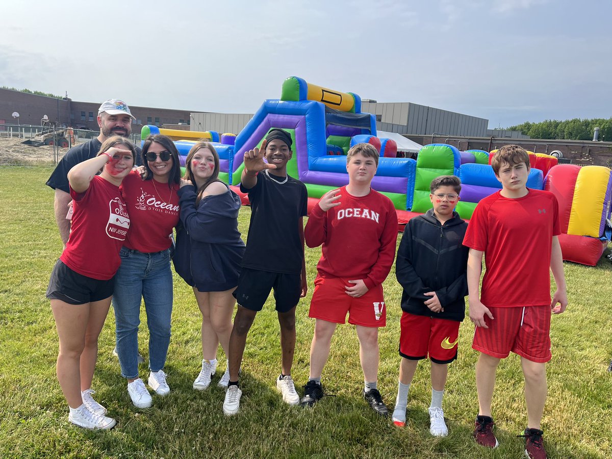 TOIS Student Council tweet media