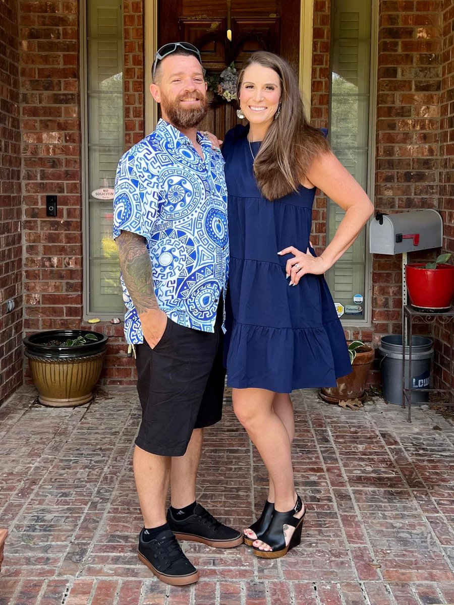 Father’s Day celebration date night dinner with my husband because let’s face it…I like to call him “daddy!” 😉 #DateYourSpouse #Almost10YearsMarried #WeAgeLikeAFineWine