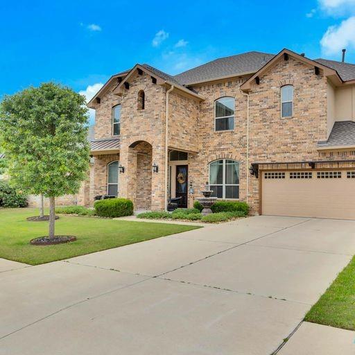 remax_1's tweet photo. Let's give this property the spotlight it deserves!✨ 2237 Cactus Valley Dr, Leander, Texas 78641, Stunning home in one of D.R. Horton's stunning Leander neighborhoods! 
Give Paula Paulette a call for more info: (737) 314-3009 https://t.co/dJLl2Eyuc6