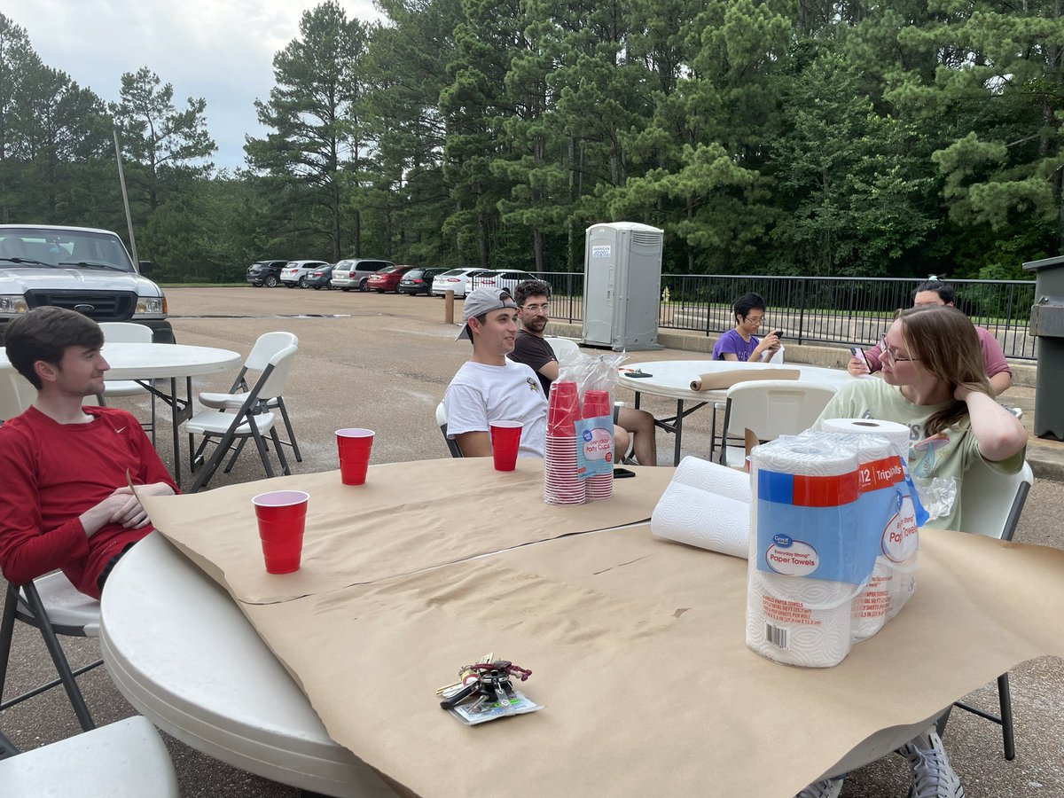 Nikki Reinemann (@olemiss_mbelab) on Twitter photo The first annual #nanoREU crawfish boil! Completely student-pitched and led to bring everyone together for a great time but ALSO use the discarded shells for water filtration media research. #nanoengineering #sustainability 🦞🥔🍋 <a href="/olemissengineer/">Ole Miss Engineering</a> <a href="/UnivMSResearch/">Ole Miss Research</a> The first annual #nanoREU crawfish boil! Completely student-pitched and led to bring everyone together for a great time but ALSO use the discarded shells for water filtration media research. #nanoengineering #sustainability 🦞🥔🍋 <a href="/olemissengineer/">Ole Miss Engineering</a> <a href="/UnivMSResearch/">Ole Miss Research</a>