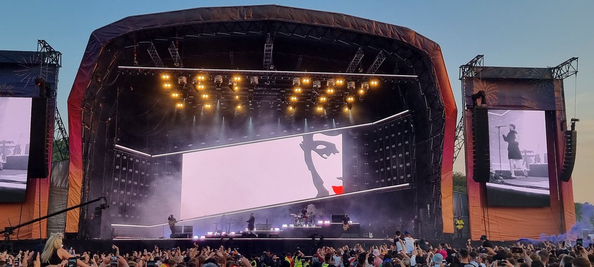 @thecourteeners superb tonight again as they were last week last weekend at Heaton Park #IOW2023 ! God Bless The Band 👄🕺