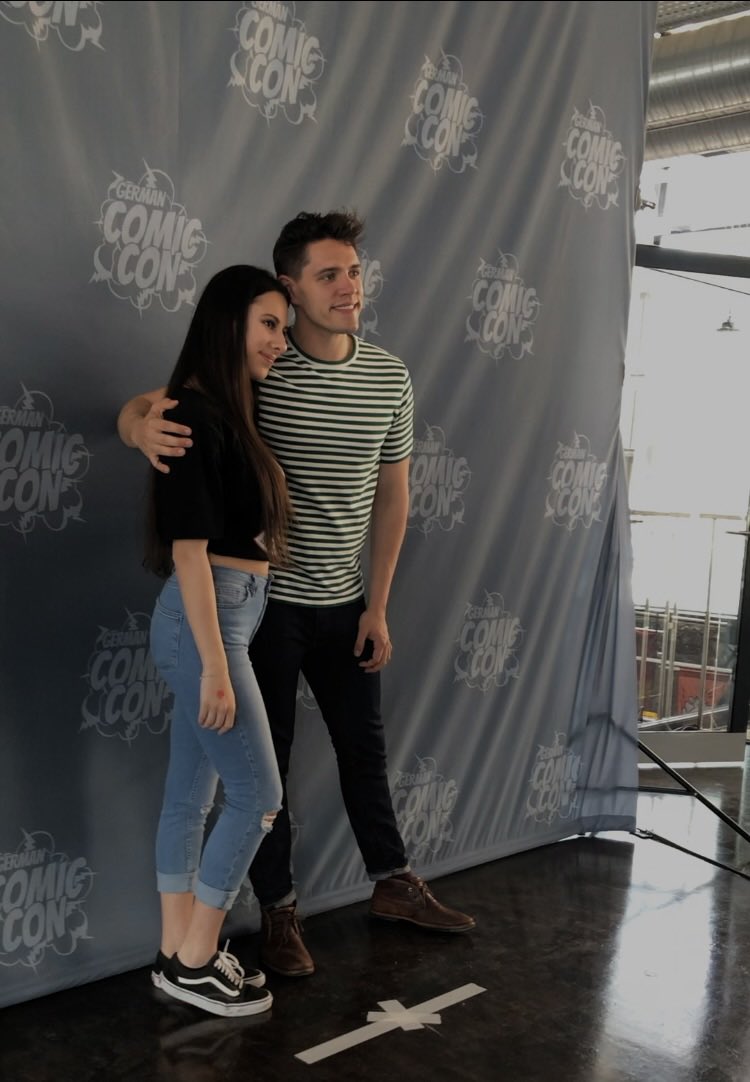 _barchielove's tweet photo. 4 years ago 💛
#caseycott #kevinkeller #riverdale #comiccon #comiccon19 #comicconmunich https://t.co/iT5MZ5cnok