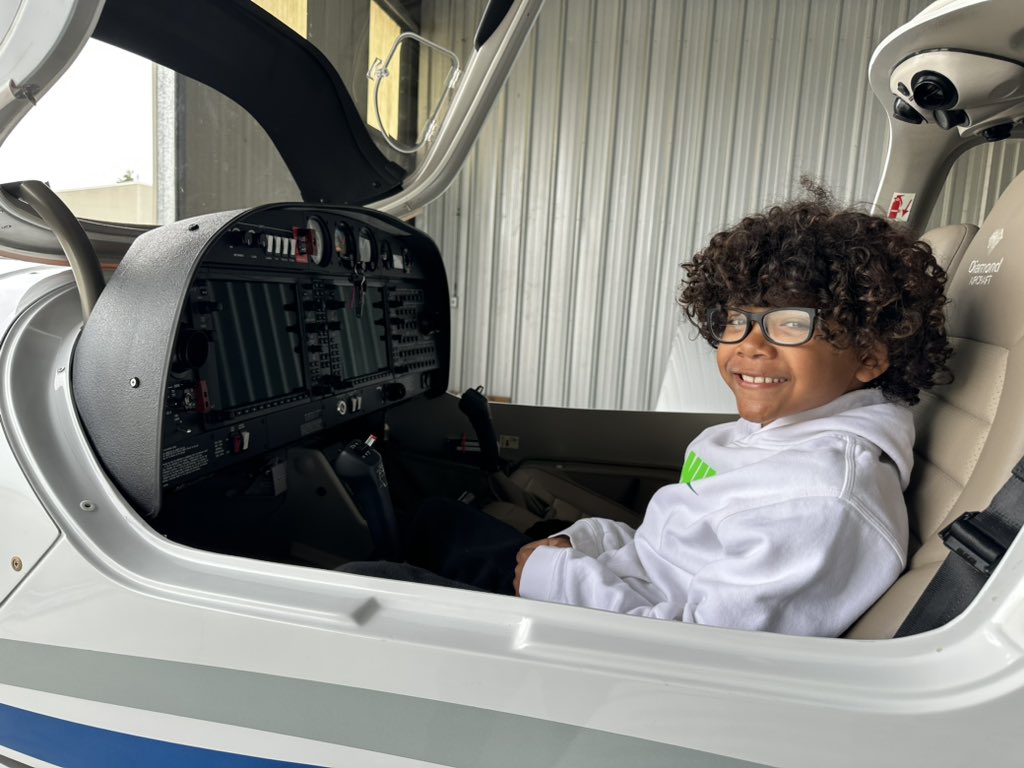 My son helped with the preflight today.