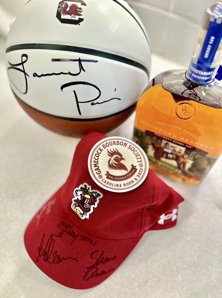 What’s your ranking @GamecockBourbon ? @CoachSBeamer signed hat @CoachLParis ball @gdailey57 sticker or @WoodfordReserve Secretariat?  Sticker has to be top 2 correct??