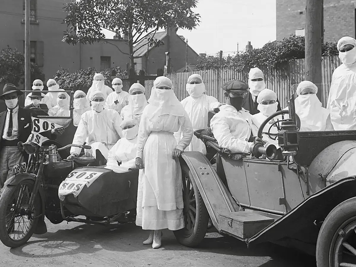Medical staff masked during the Spanish Flu in Australia.