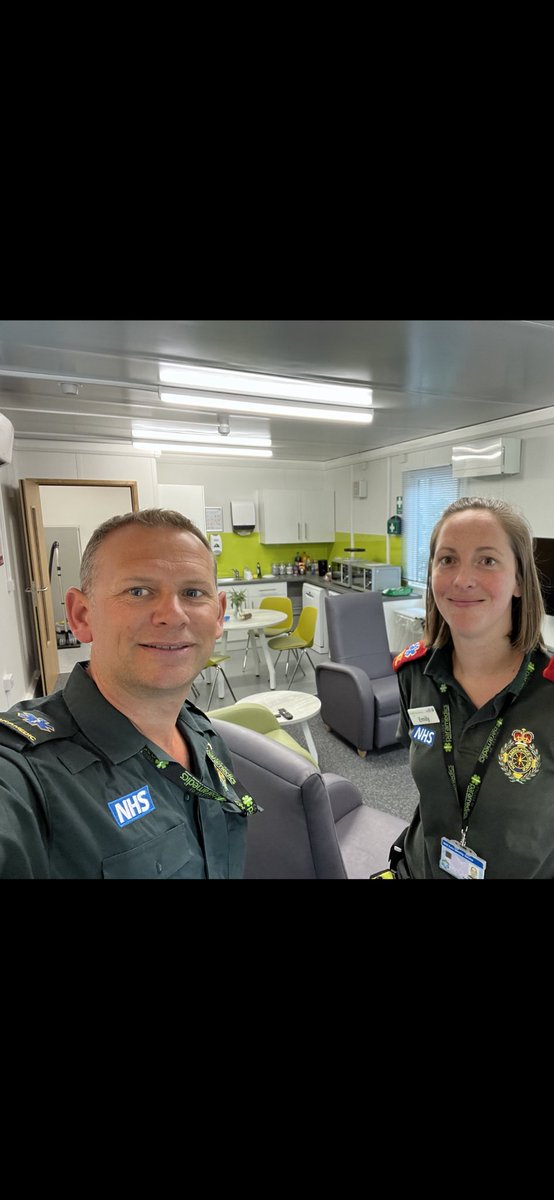 Neil Lentern 💙 tweet media