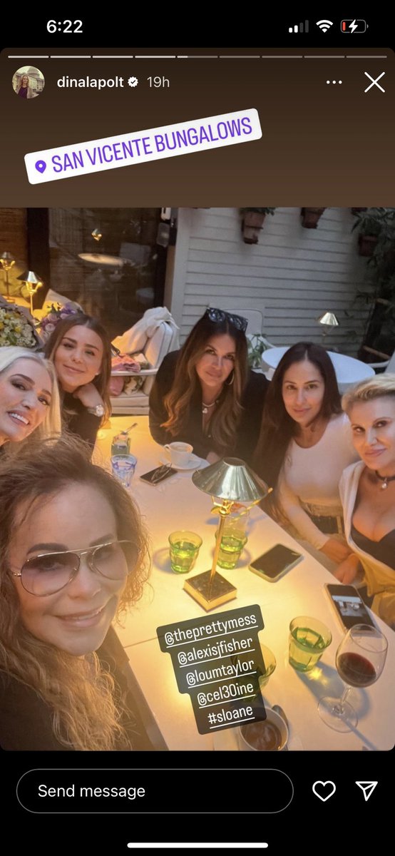 FreeBritneyNyc's tweet photo. Fresh out the Movie Face Off Lou Taylor celebrating Dina Lapolts Birthday showing off a whole new face from her last face. Reminds me of someone who commits crimes,&amp; they try to change their appearance to not get caught. #InvestigateLouTaylor #WhereIsTheMoney #InvestigateTriStar https://t.co/IuGySifGxp