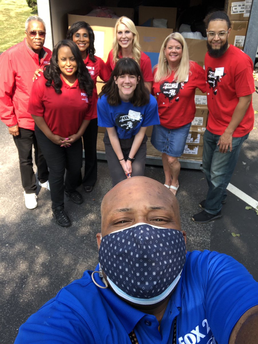 Today, FOX 2 and KPLR 11 spent the day volunteering with <a href="/NCJWSTL/">NCJWSTL</a> in preparation for their “Back to School Store” in the fall! We unpacked and organized thousands of coats and books for students in need! 

#NexstarNation #NexstarCares