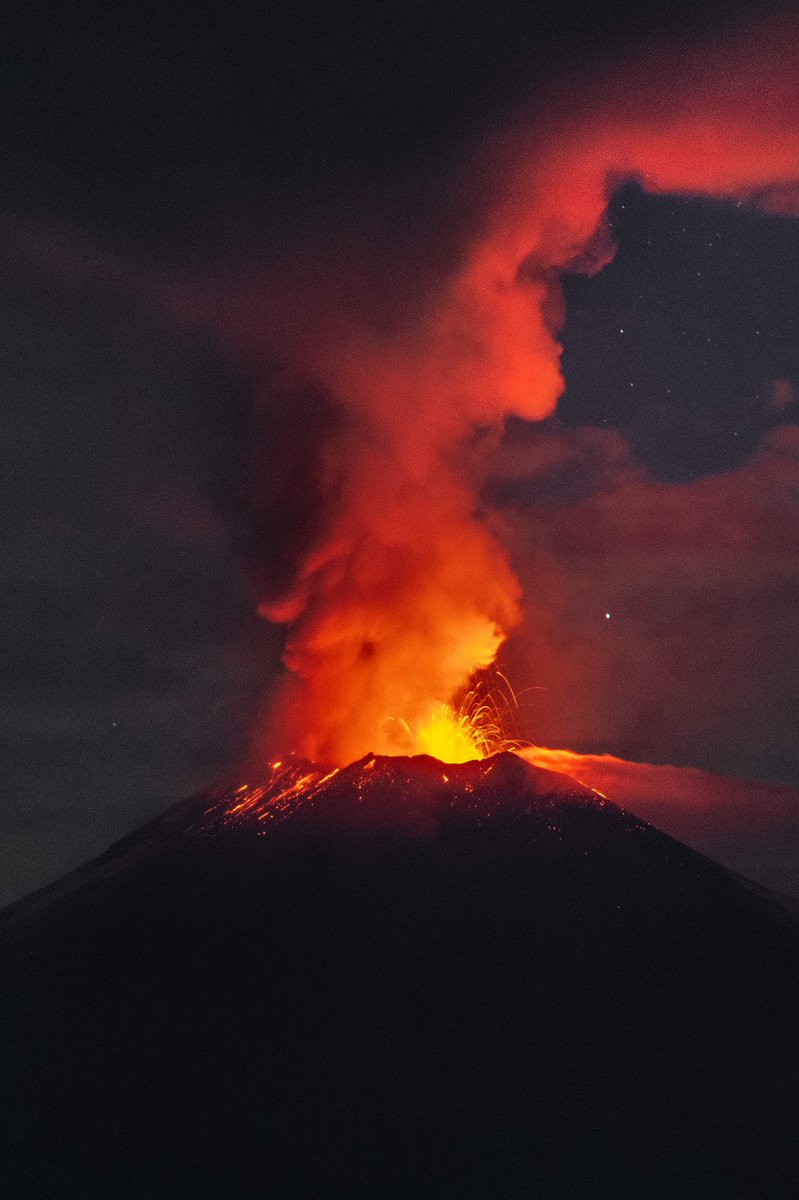 Volcán Popocatépetl (2023).