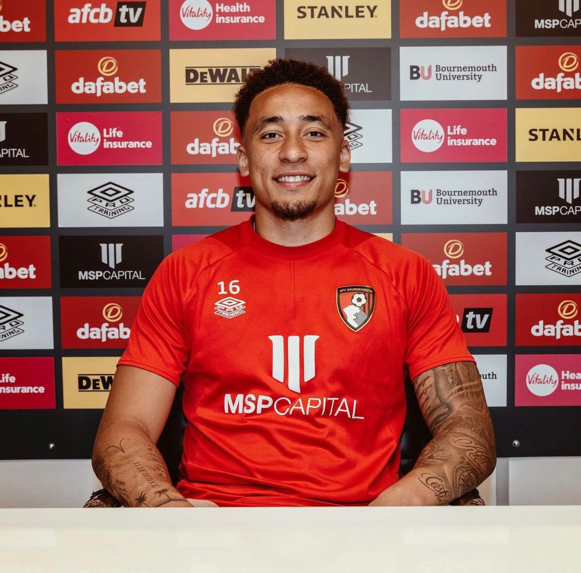 Bournemouth, 24 yaşındaki İngiliz sol kanat oyuncusu Marcus Tavernier ile Haziran 2028’e kadar yeni bir sözleşme imzaladı. #Bournemouth #MarcusTavernier #transfergelişmesi #transferarenası #transfergundemi #transfergunlugu #transferhattı