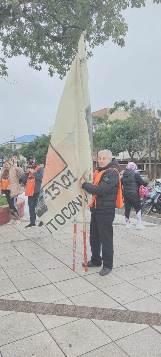 👉 Aumento Salarial ya! Concentración en la Plaza San Martín para Marchar a Casa de Gobierno. 

#Formosa #Paro #Docentesenlucha