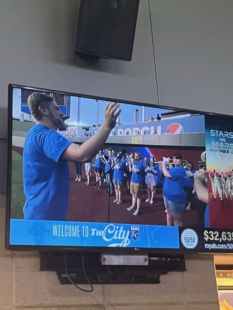 FreedomBandKC's tweet photo. Had a great time playing the Star-Spangled Banner for the @Royals tonight at Out with the Royals. ⚾️🇺🇸🏳️‍🌈🏳️‍⚧️🧱 https://t.co/Vo5IsksNyL