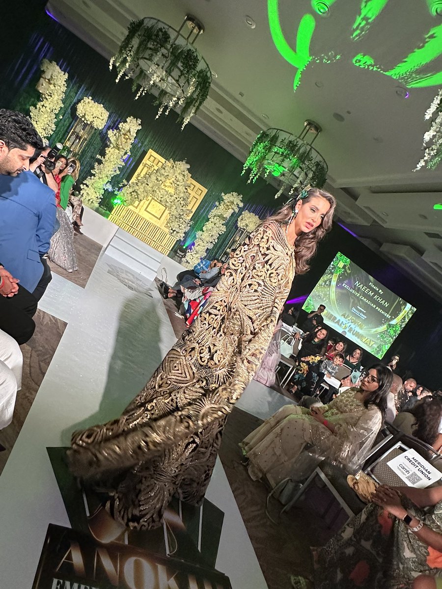 AnokhiLifestyle's tweet photo. Just a few highlights from tonight’s Anokhi Emerald Runway featuring @manikjassal @DINESHRAMSAY @NAEEMKHANNYC @Archana_Kochhar @PrettyPrriya @rivesse https://t.co/0BbiTe8W4B