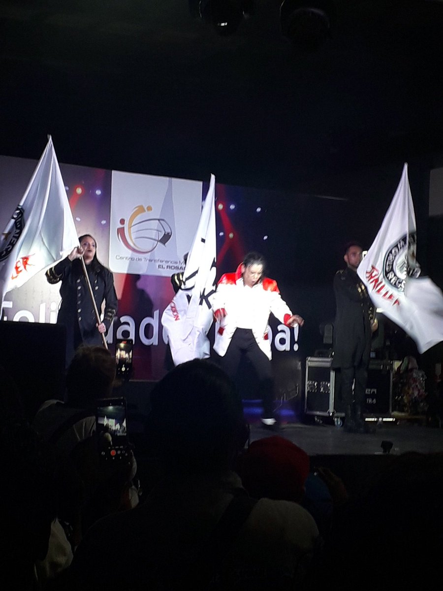 IAdiOnBass's tweet photo. El cierre @hector_jackson @Cetram_Rosario #Azcapotzalco #granshow #coreografía #DiaDelPadre https://t.co/9B35m3RnFz