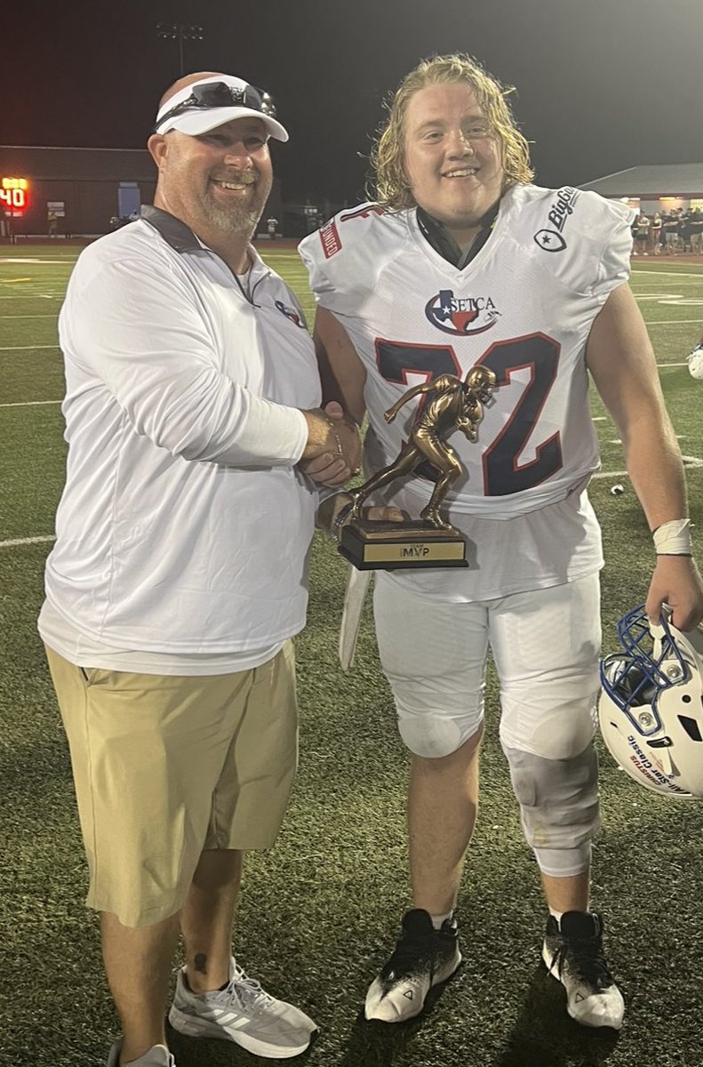 SETCA_Coaches's tweet photo. Congrats to the @CHRISTUSHealth and @Beaumont_BBJI All Star Football Classic East Team MVP, Noah Nava from Newton. https://t.co/Li5ggPd6SL