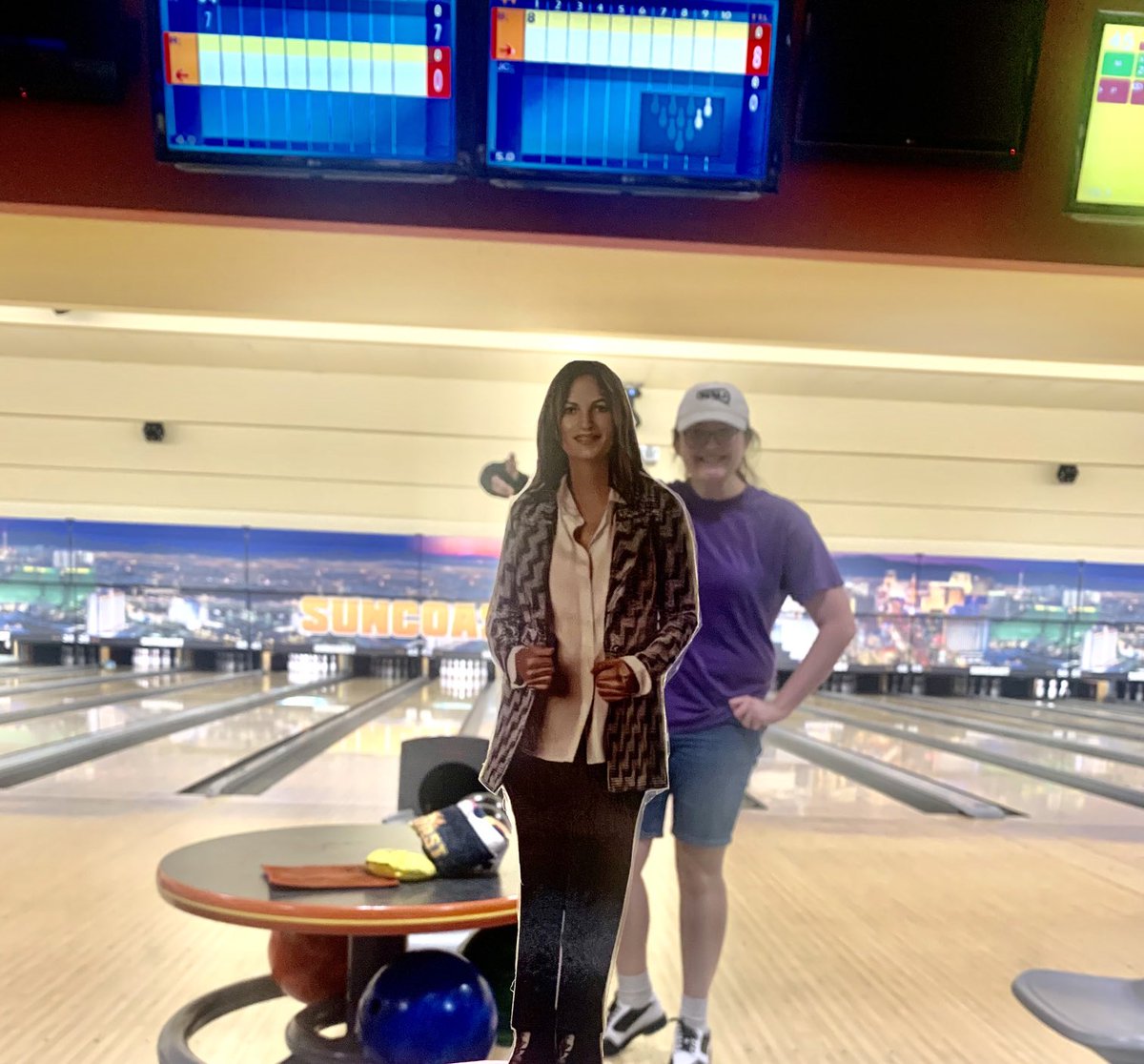 MissSally02's tweet image. #flatAlane joined us today for some bowling in anticipation of tomorrows Junior Bowlers Tour! Of course we needed to practice throwing some strikes! #PostForPencils #AdventureswithAlane