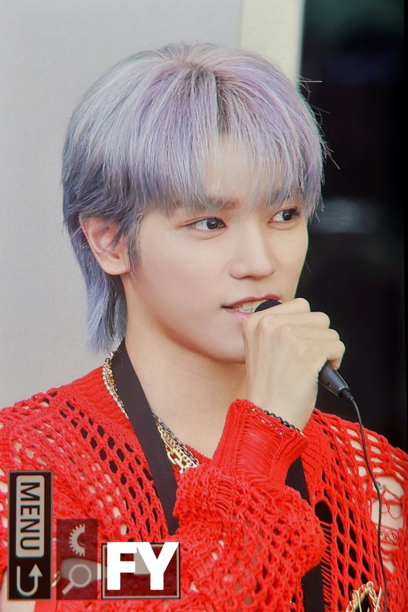 ForeverYong71's tweet photo. 230617 음중 미니 팬미팅

#태용 #TAEYONG #샤랄라 #SHALALA https://t.co/219fKJX76q
