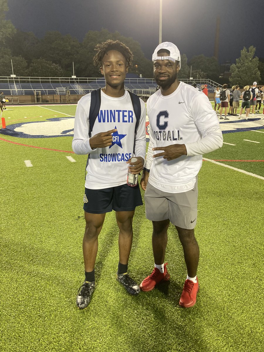 KamariSurratt's tweet photo. Thank you @CatawbaFootball for having me today i had a lot of fun and i learned a lot from the staff ‼️@CoachDup__ @CoachBThomson @burns_football @burnsbulldogs @CoachDiamont @ClarkMorrio #MaddogPride https://t.co/4hrb8hGu1a