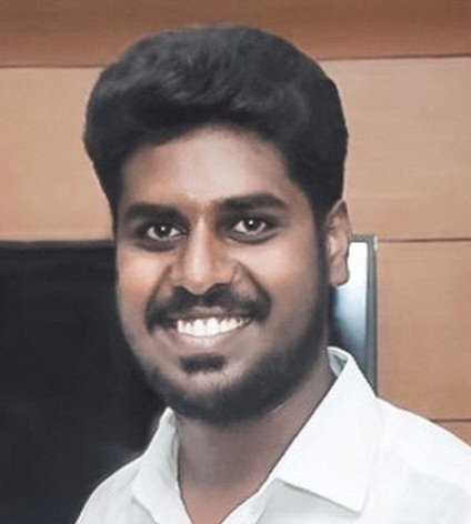 IInbadurai's tweet photo. அதிமுக IT Wing மொடக்குறிச்சி கெளதமை போலீசார் நேற்று கைது செய்து கோபி கிளைச் சிறையில் அடைத்துள்ளனர்.ஜாமின் மனு மீது திங்கட்கிழமை விசாரணை.41A நோட்டீஸ் போன்ற உச்சநீதிமன்ற வழிகாட்டுமுறைகள் வழக்கம்போலவே பின்பற்ற படவில்லை.ஓடமும் ஒரு நாள் வண்டியில் ஏறும் நாள் வரும்!

@AIADMKOfficial https://t.co/pEd041QW1i