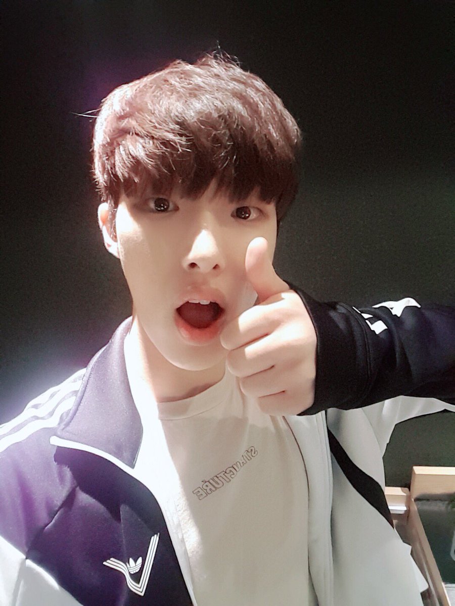 Llegó el #𝐃ə𝕓υ𝘁︩︪ׄ۰१鬼 de @junikizukitw y con el #𝕮ⱺׁ︩︪𝕕𝗲ֺ︬ꔵ取締 me puse guapito para pasar una tarde increíble a lo #活性໒ːᏀα𝗻ׂׅg.

⠀ﾟ• ☽  𝓛𝓮 𝓟𝓮𝓽𝓲𝓽 𝓟𝓻𝓲𝓷𝓬𝓮, #𝓢𝓪𝓼𝓱𝓲 👑