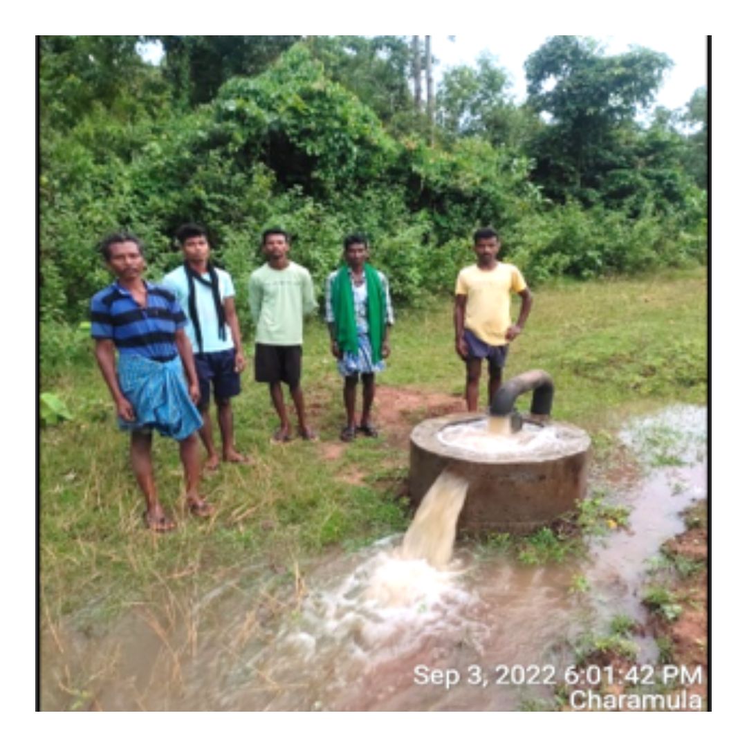 OdishaWater's tweet photo. Thrust was on creation of an additional IP of 1.46 lakh hectares through #DeepBorewell and CLIPs, taking the drive to revive maximum defunct CLIPs. #CapacityBuilding of #Panipanchayats, connecting with local technicians, and ITI pass outs for asset maintenance were underscored. https://t.co/qVgyvm40vB