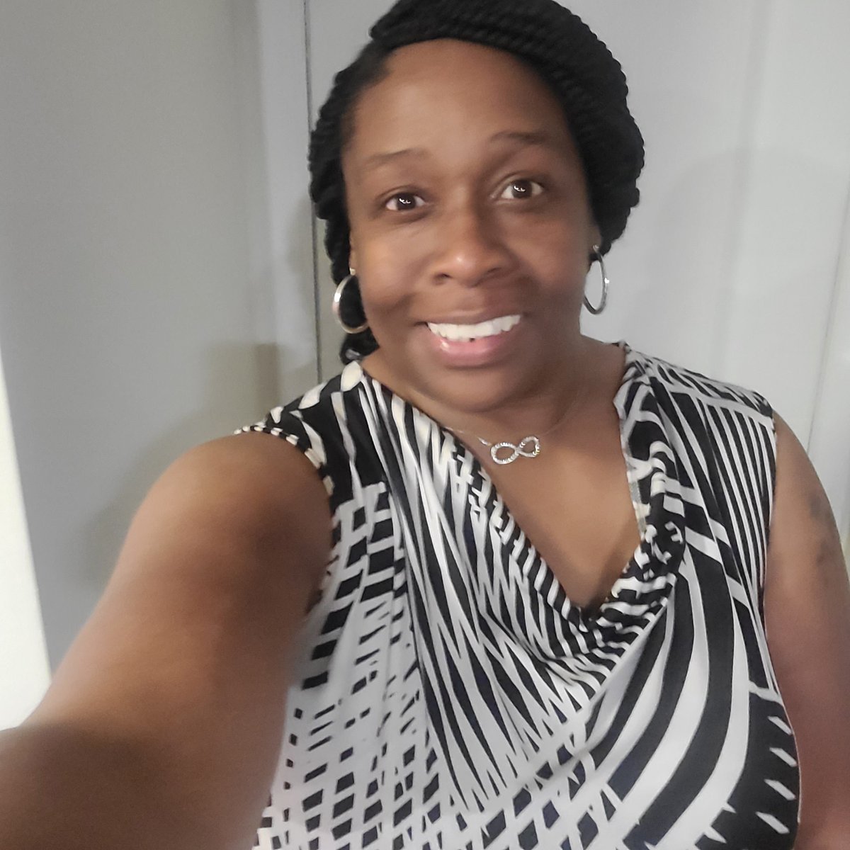 Bowman_ME's tweet image. #50BirthdayPartyThings
Celebrated my Sis/Classmate tonight! #MorePicsToCome