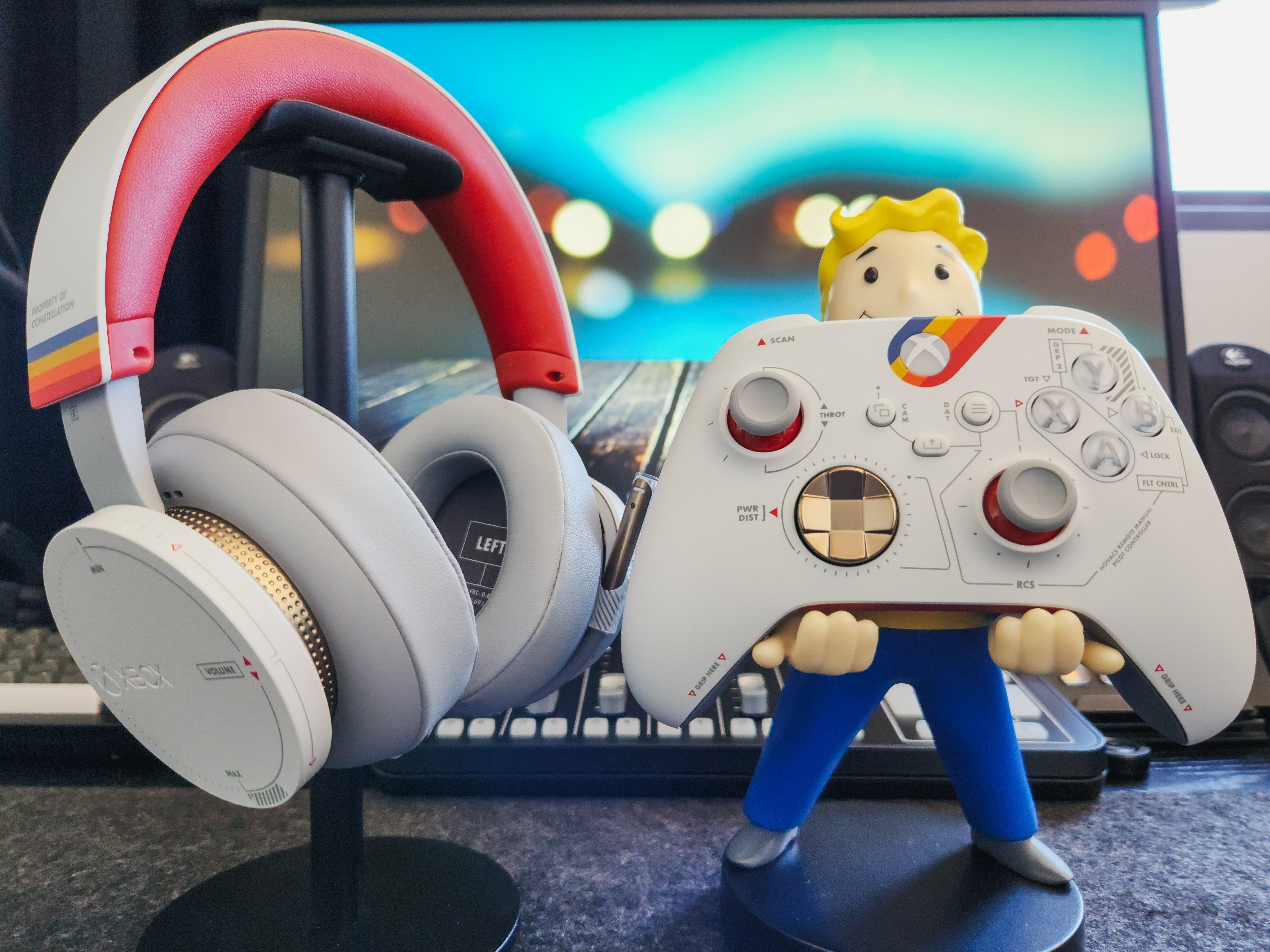 Starfield Limited Edition Xbox Controller Headset