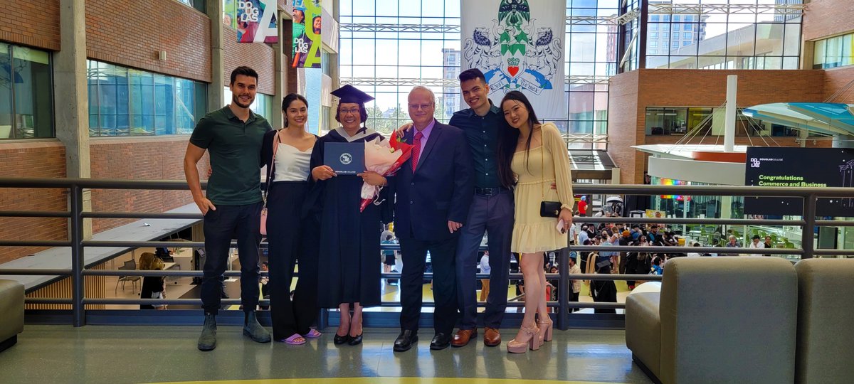 EarlaRiopel's tweet photo. The moment of truth. Finally graduated from #DouglasCollege's BBA-Accounting-15June23! So far, collected 165.5 credits since 2019 (incl.#UBC transfers-18 credits). Next,post-degree programs (Marketing/Personal Finance)!#USCPAexamGrandfatheredStatus or not, I got 150hrs+credits!🥰 https://t.co/zBivQqRMdS