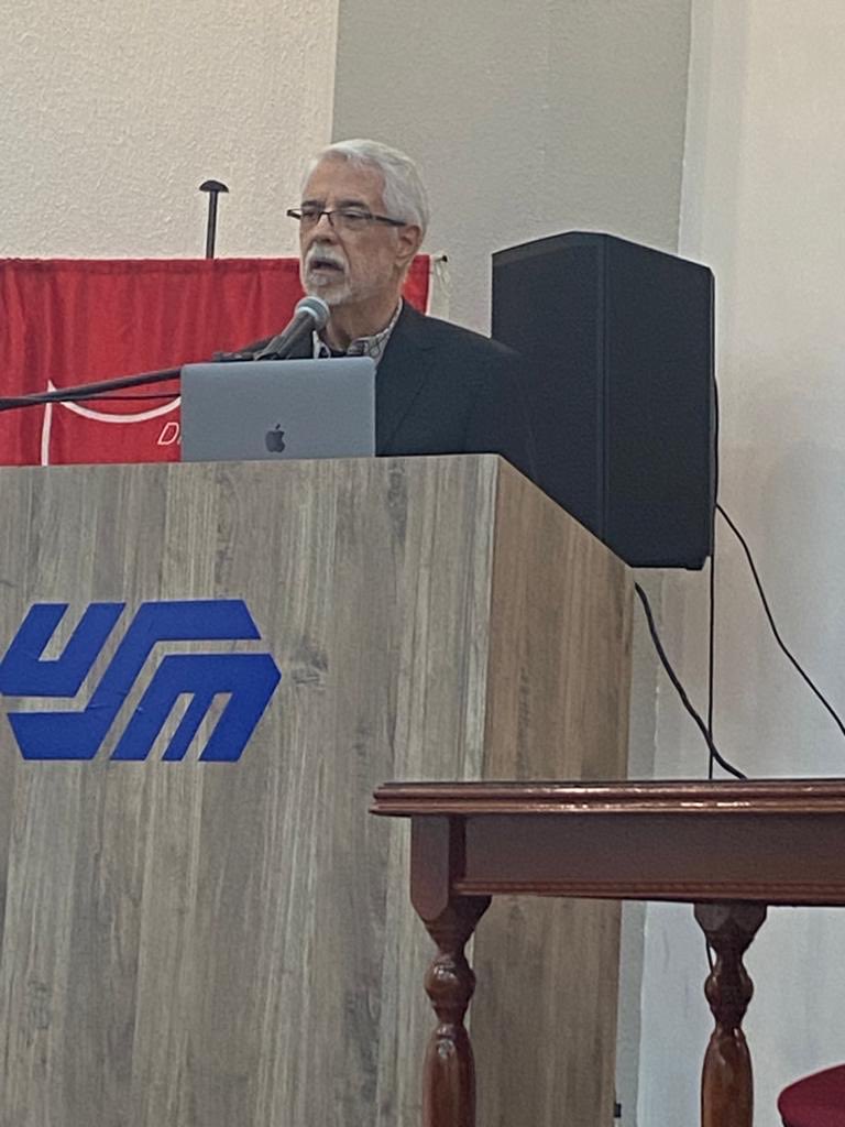 FM_Fernandez's tweet photo. Me siento muy orgulloso de haber participado en las jornadas académicas de la #USM en homenaje a los maestros JR Mendoza Troconis, JR Berrizbeitia y Fermín Marmol Leon ⁦@MonitorIndigena⁩ @CumpliCriminal⁩ ⁦@DhMonitor⁩ https://t.co/DAOWZJGmfM