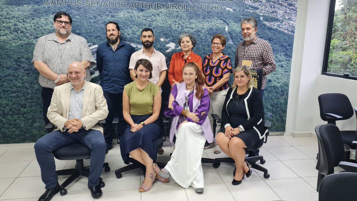 UFAM e <a href="/CLASPITT/">CLAS at Pitt</a> firmam parceria em Programa de Estudos Amazonicos 

ufam.edu.br/noticias/4986-… 

@MeloPatriciaM