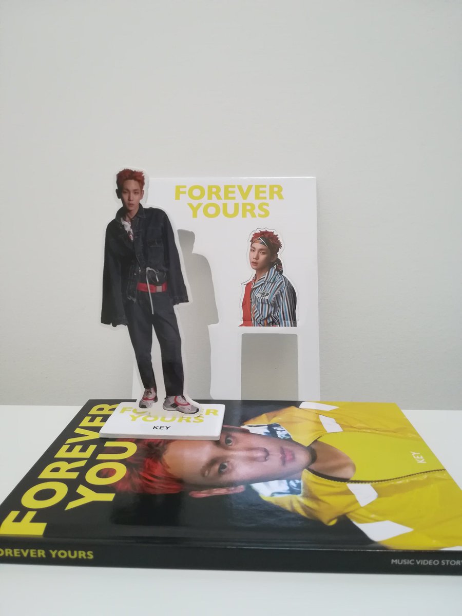 Esperé muchísimo para poder tener el #𝟺ēver너의𝕓øok⁩ en mis manos y ahora que lo tengo lo guardaré como un tesoro, la #𝕓ūnnyㅡsto𝕣y⁩ de <a href="/doraonlive/">𝙰do͞ra’s 悪い 𝑙ove ♥︎’१͏</a>⁩ merece ser presumida por todas partes.

➳♡ 𝑇𝑖𝑛𝑦 𝐶𝑎𝑝𝑡𝑎𝑖𝑛 𓂃 #𝗧𝗵𝗮𝗻𝗻𝗶𝗲 ₊˚