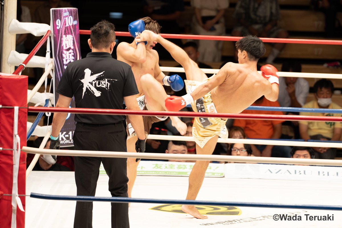 kotoran_photo's tweet photo. 2023年6月16日
後楽園ホール
Krush バンダム級
鵜澤悠也 VS 白幡太陽
3-0 判定勝ち
勝ってよかった!
最後まで観戦出来たのは新宿以来
退院後の活力になった🤩
少しずつ試合が増えて欲しい
次も撮影したい📸
#krush #鵜澤悠也 #和田照諒 #k1rules #k1 #リング #後楽園ホール #krushガールズ #判定 https://t.co/5XL4mFPSNq