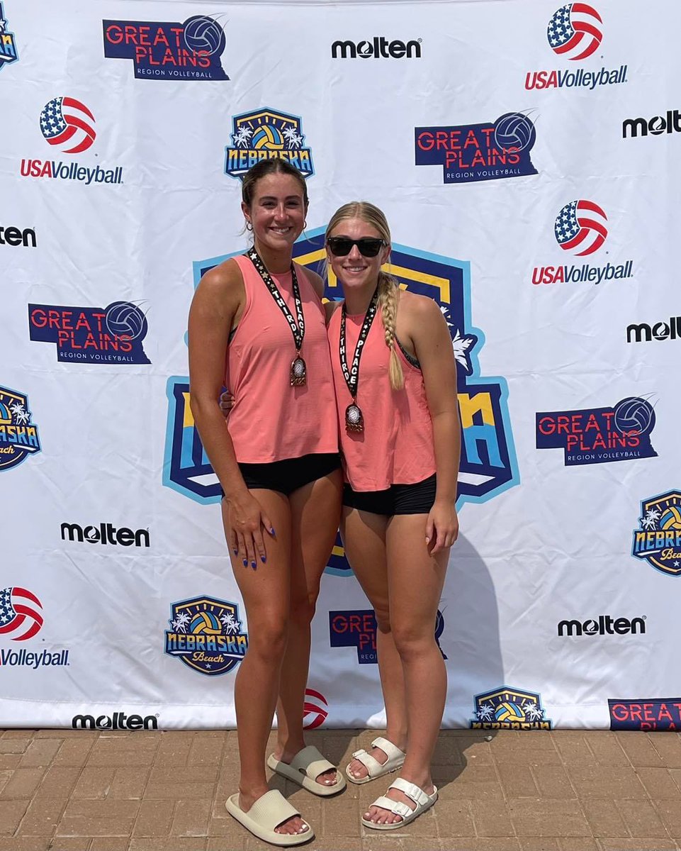 Triple Qualified for Beach Nationals this morning! <a href="/AddiJohnson2024/">Addison Johnson</a> <a href="/anna_borner/">Anna Borner</a>