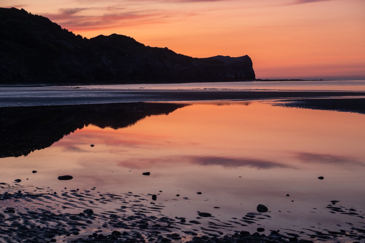 A few more of last nights sunset at Sandsend.