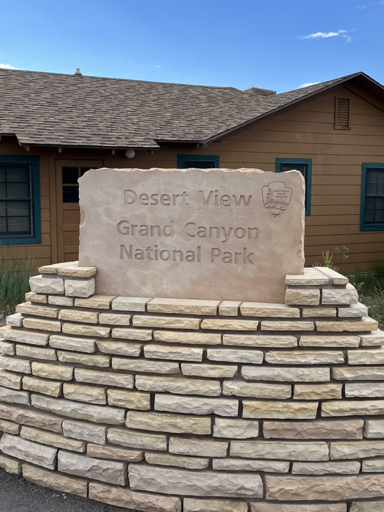 TfxcmanVaughn's tweet photo. Got the last ticket of the day for the Grand Canyon Desert View Watchtower! #DesertViewWatchtower #GrandCanyon https://t.co/vB5pBpzgrB