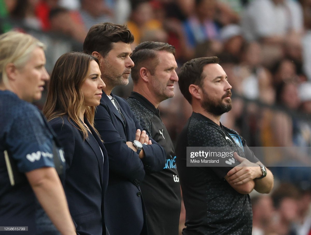 SportyForlife's tweet photo. A few pics of @MelanieCmusic from last week’s @socceraid game! Congratulations again to the World XI team! ⚽️🏟️🏆
#slamittotheleft #shakeittotheright
📸: Matt McNulty/Mike Marsland/Getty Images https://t.co/VzKsNebk4k