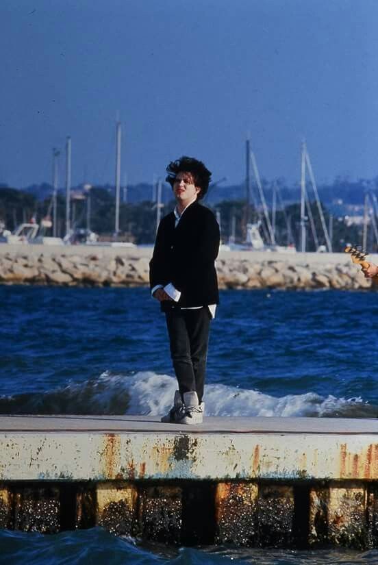 the cure pic provider (@thehangngarden) on Twitter photo 